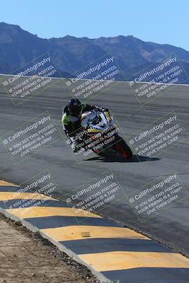 media/Feb-04-2024-SoCal Trackdays (Sun) [[91d6515b1d]]/1-Bowl (950am)/